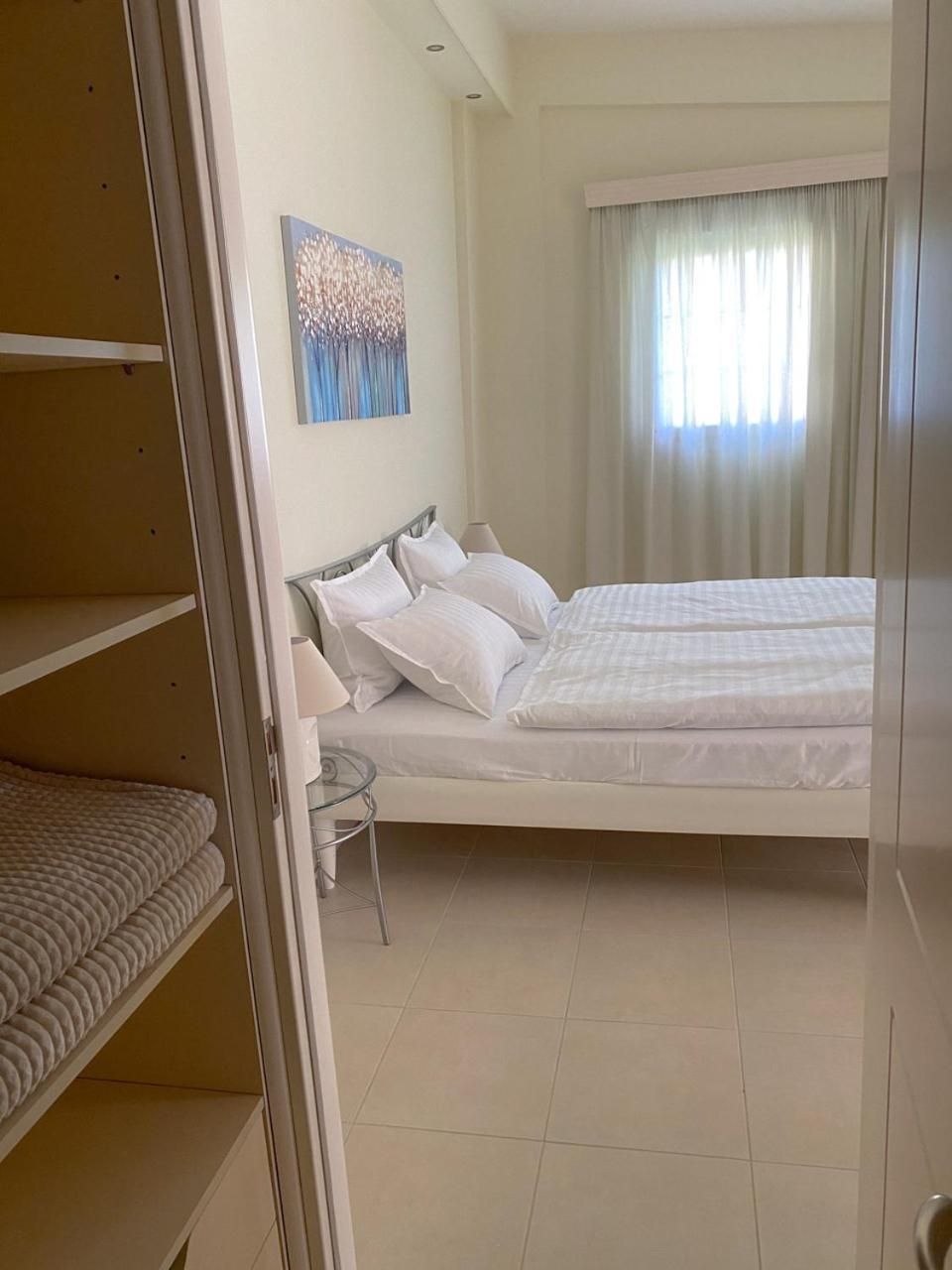Nostrana Village Apartments Koskinou  객실 사진